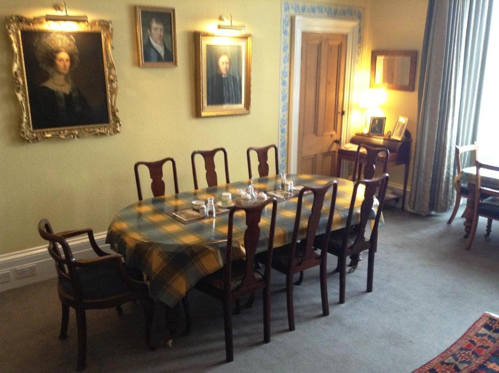 The Eskbank Hotel - Rathan House ダルケイス エクステリア 写真